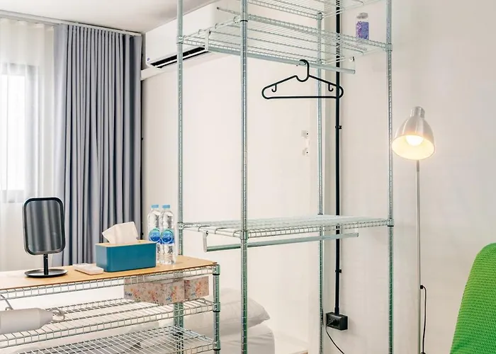 Rare Townhouse Perfect For Groups, 8 Mins To Train *