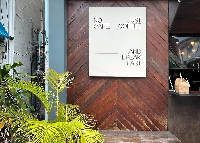 Casa de férias Rare Townhouse Perfect For Groups, 8 Mins To Train Banguecoque