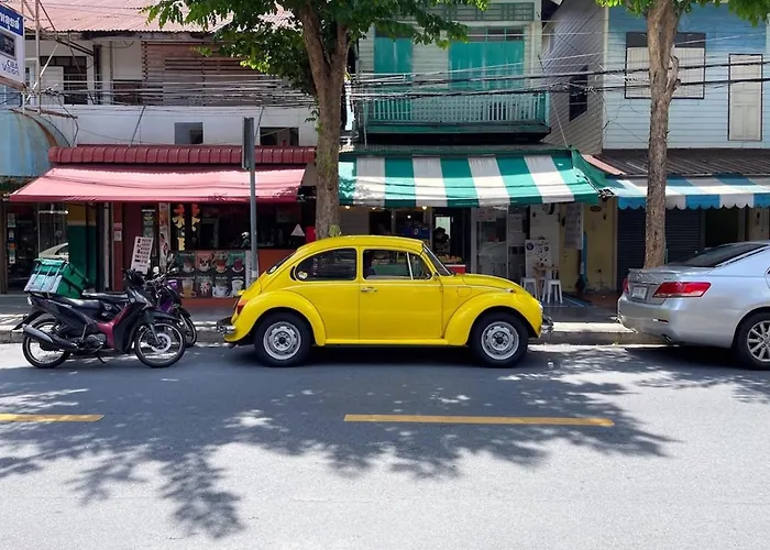 Rare Townhouse Perfect For Groups, 8 Mins To Train * Banguecoque