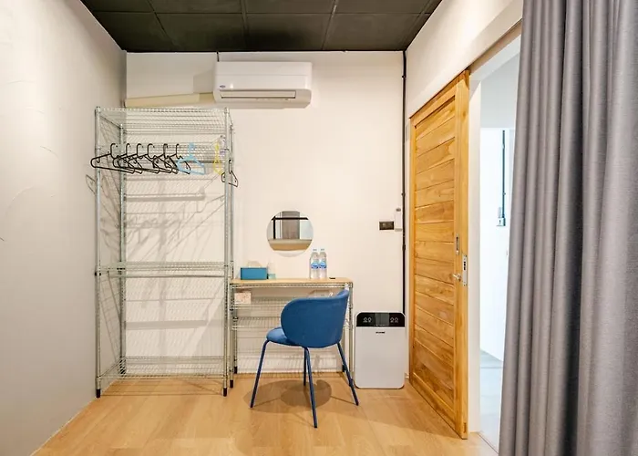 Casa de férias Rare Townhouse Perfect For Groups, 8 Mins To Train